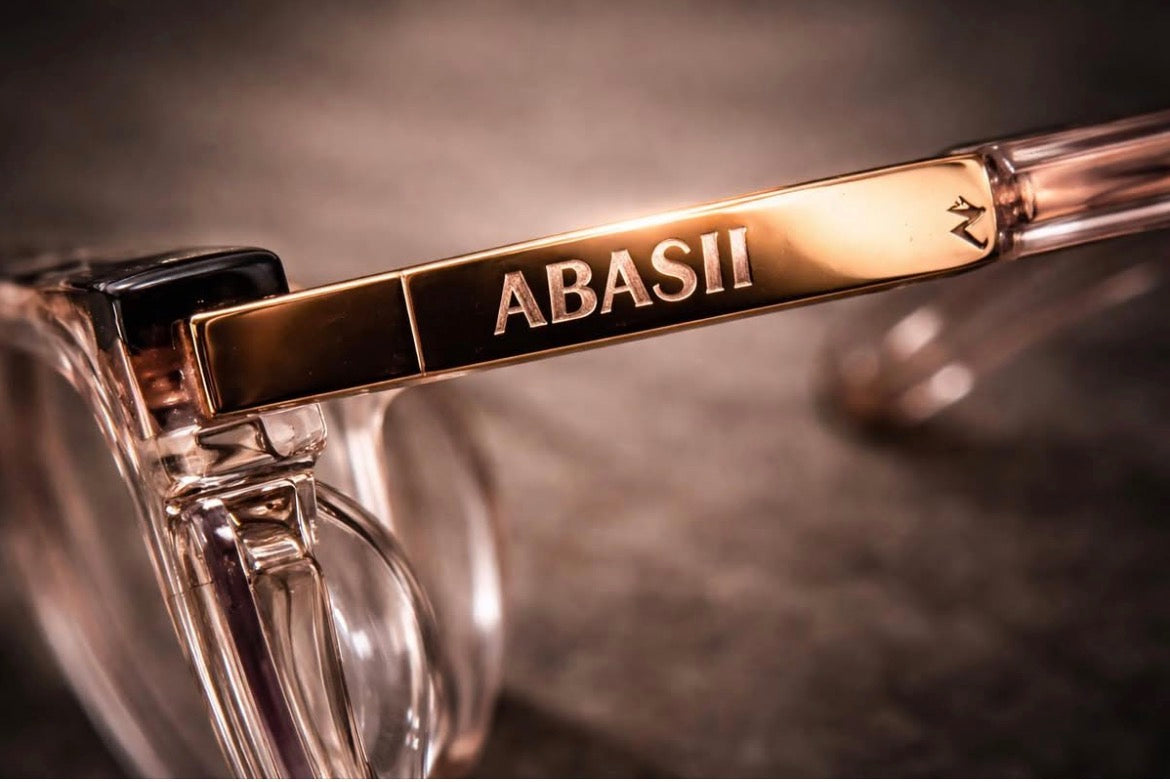 Luxe Transparency Frames